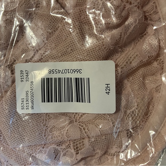 Lane Bryant Cacique sexy Colllection Bra - Picture 3 of 5